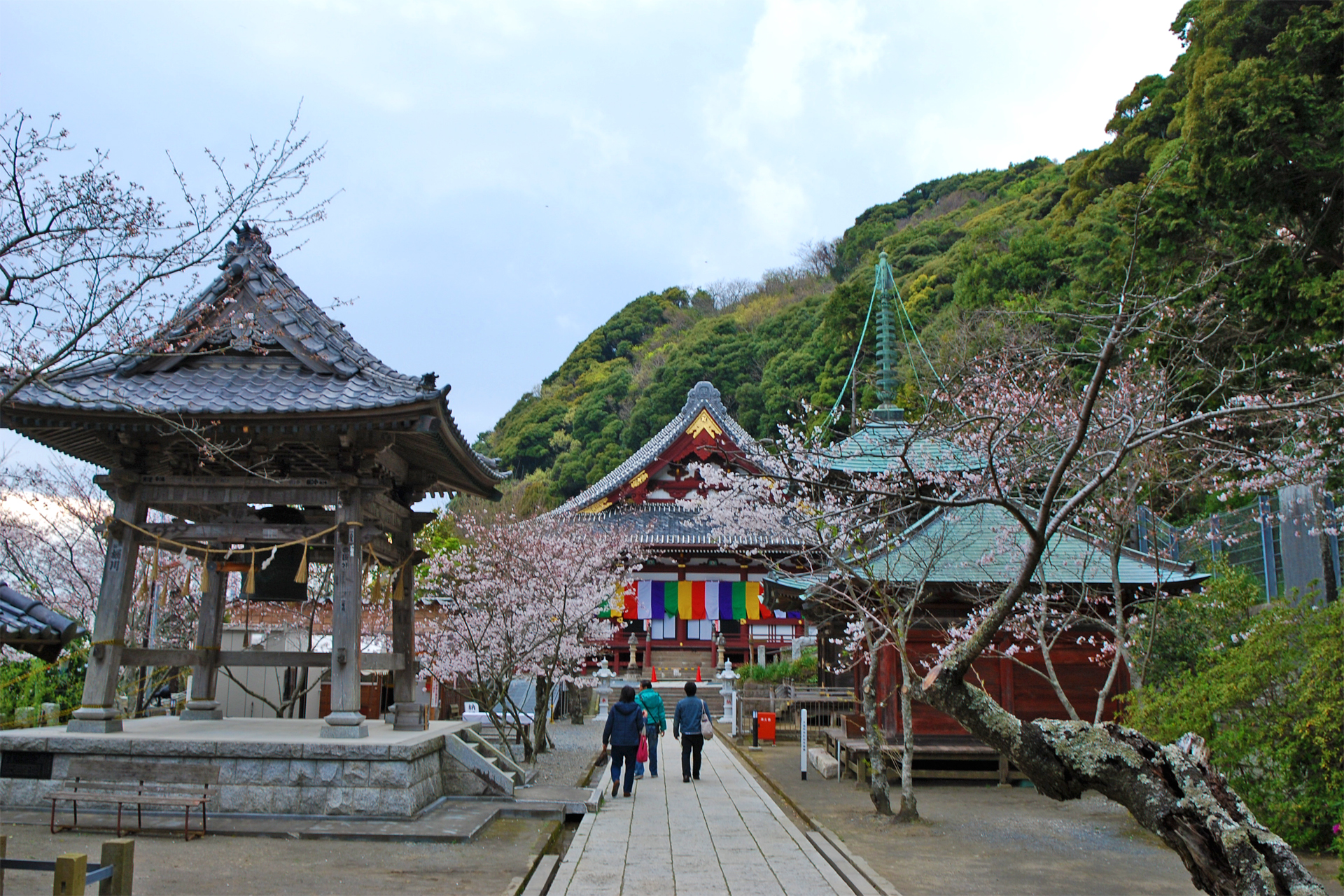 那古寺
